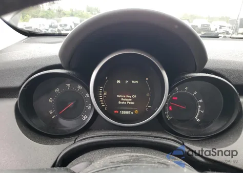 2016 Fiat 500X Trekking Plus из США, поврежденный, VIN ZFBCFYET5GP411766